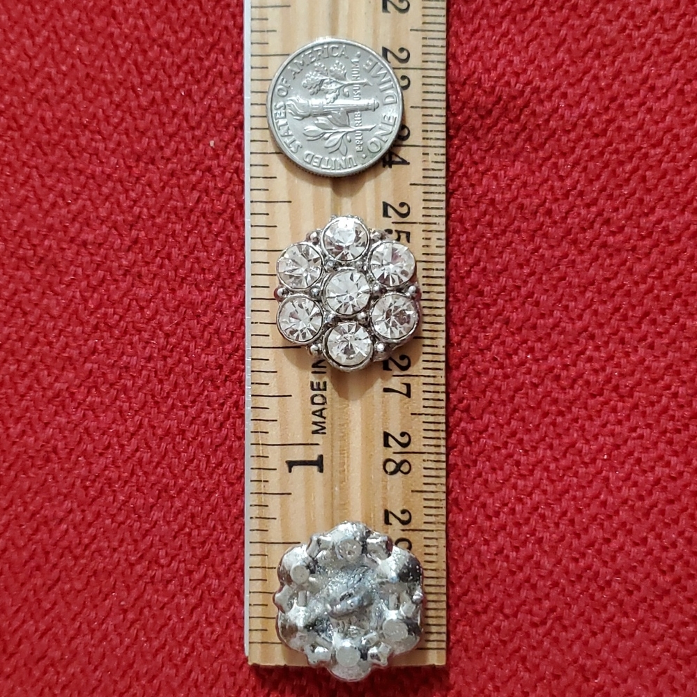 Set of 2 Silvertone VINTAGE clear rhinestone buttons upcycled clothes crafts - Picture 4 of 5